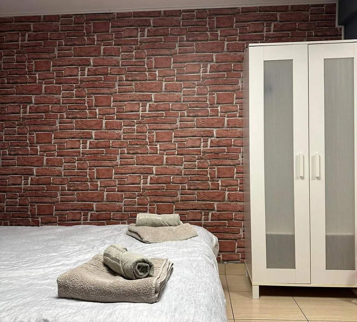 Athes Central Studio Bucarest 0*,